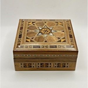 Syrian Handmade Wooden Trinket Jewelry Box 4.25 Inches Used